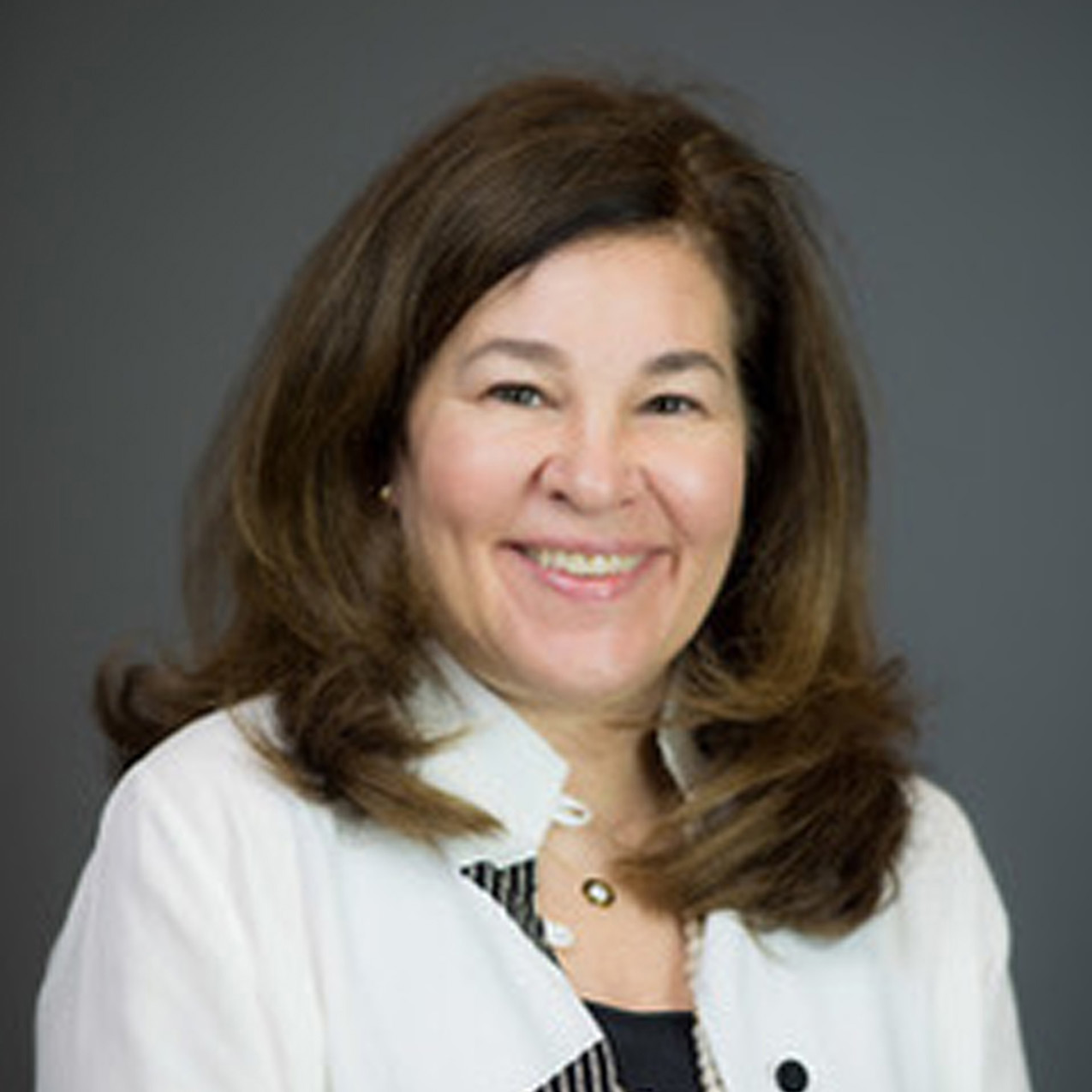 A head shot of Lisa Zannoni